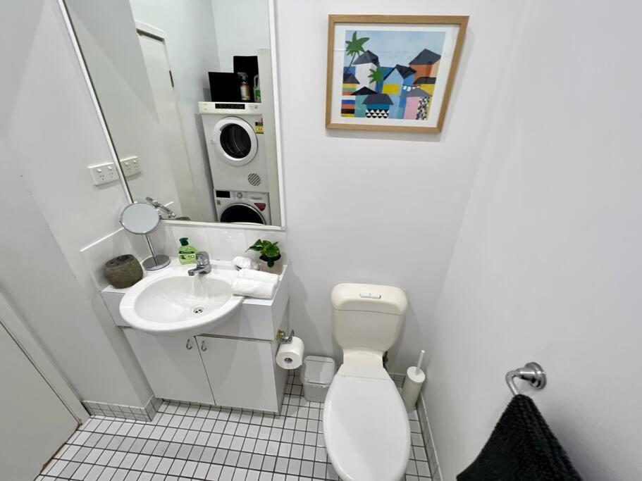 דירות בריסביין Self Contained Haven In New Farm מראה חיצוני תמונה